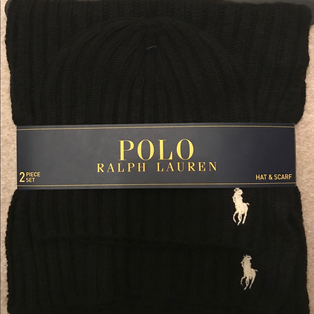 Me’s Polo By Ralph Lauren Hat and Scarf set